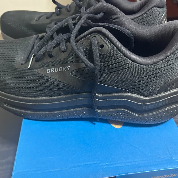 Brooks Mens Ghost Max 2 Running Shoes, 12 - Picture 3 of 6